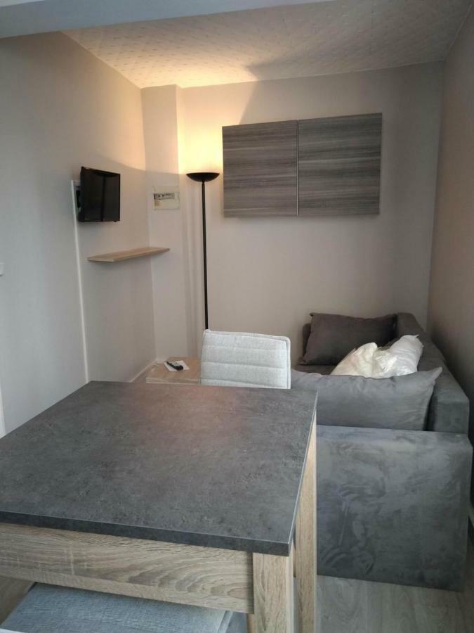Auxerre Rue Joubert Apartment ภายนอก รูปภาพ